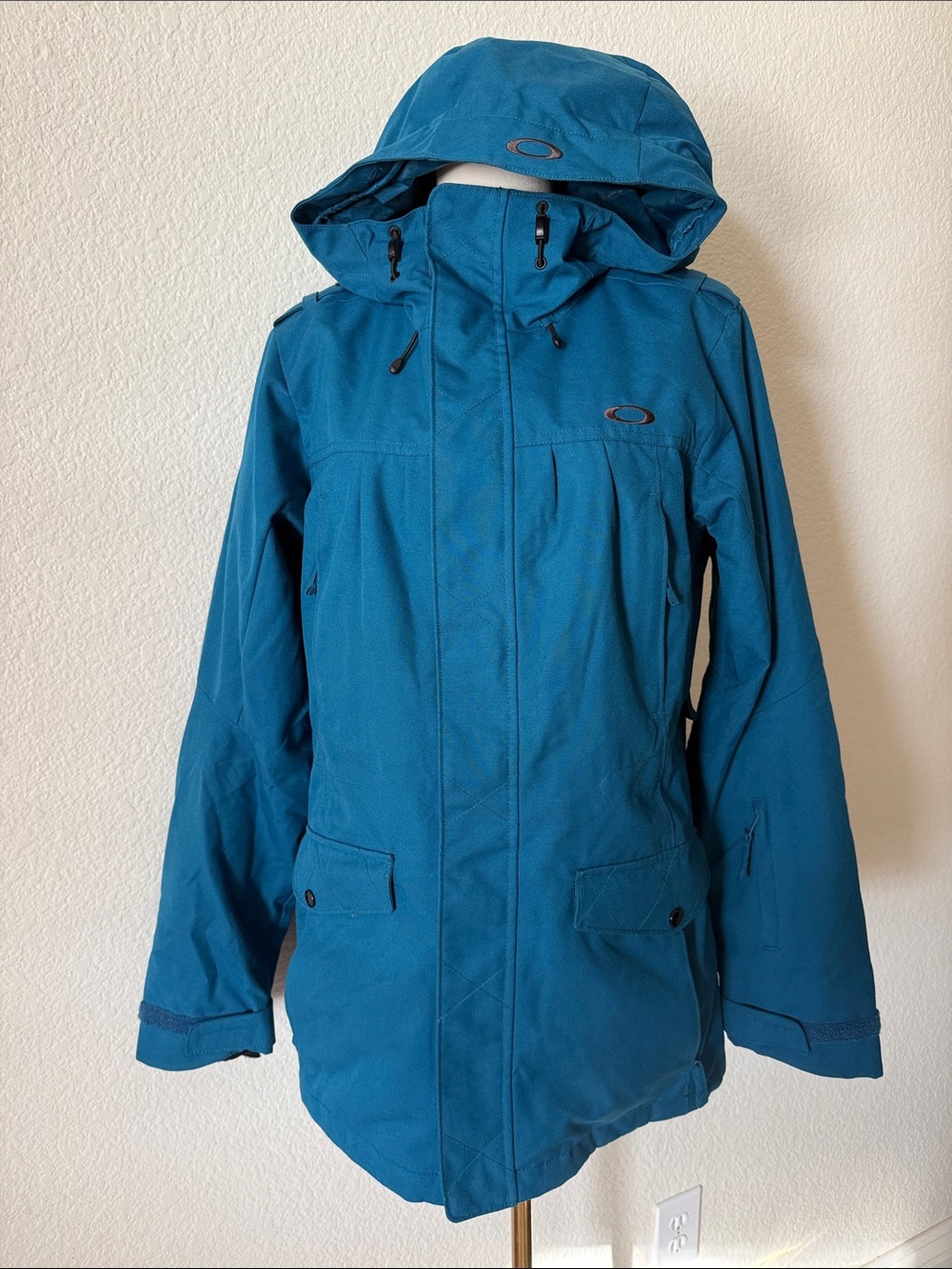 Oakley Women's Teal Hooded Snowboard Jacket-Pro Rider Series